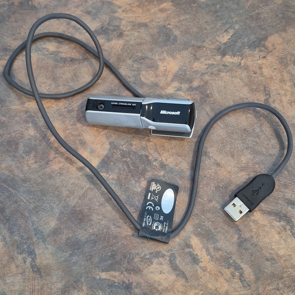 MICROSOFT LifeCam NX-3000 Webcam with USB Connection